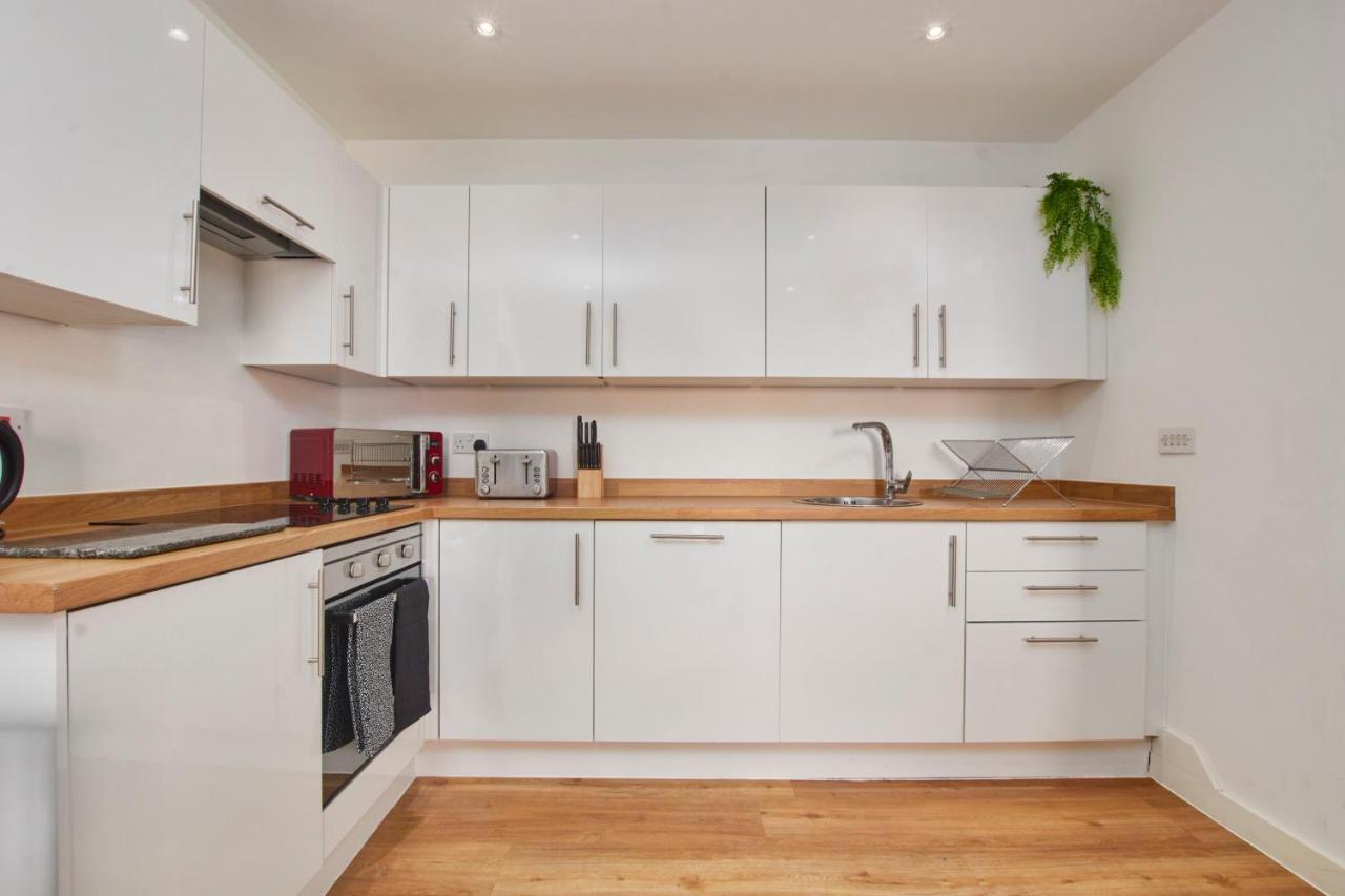 Beautiful Apartment Near Piccadilly Train Station Manchester Exterior photo
